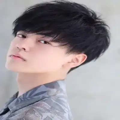 庞帆竹